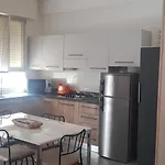 Laghirla Apartmán Modena
