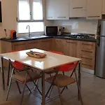 Διαμέρισμα Laghirla Μόντενα